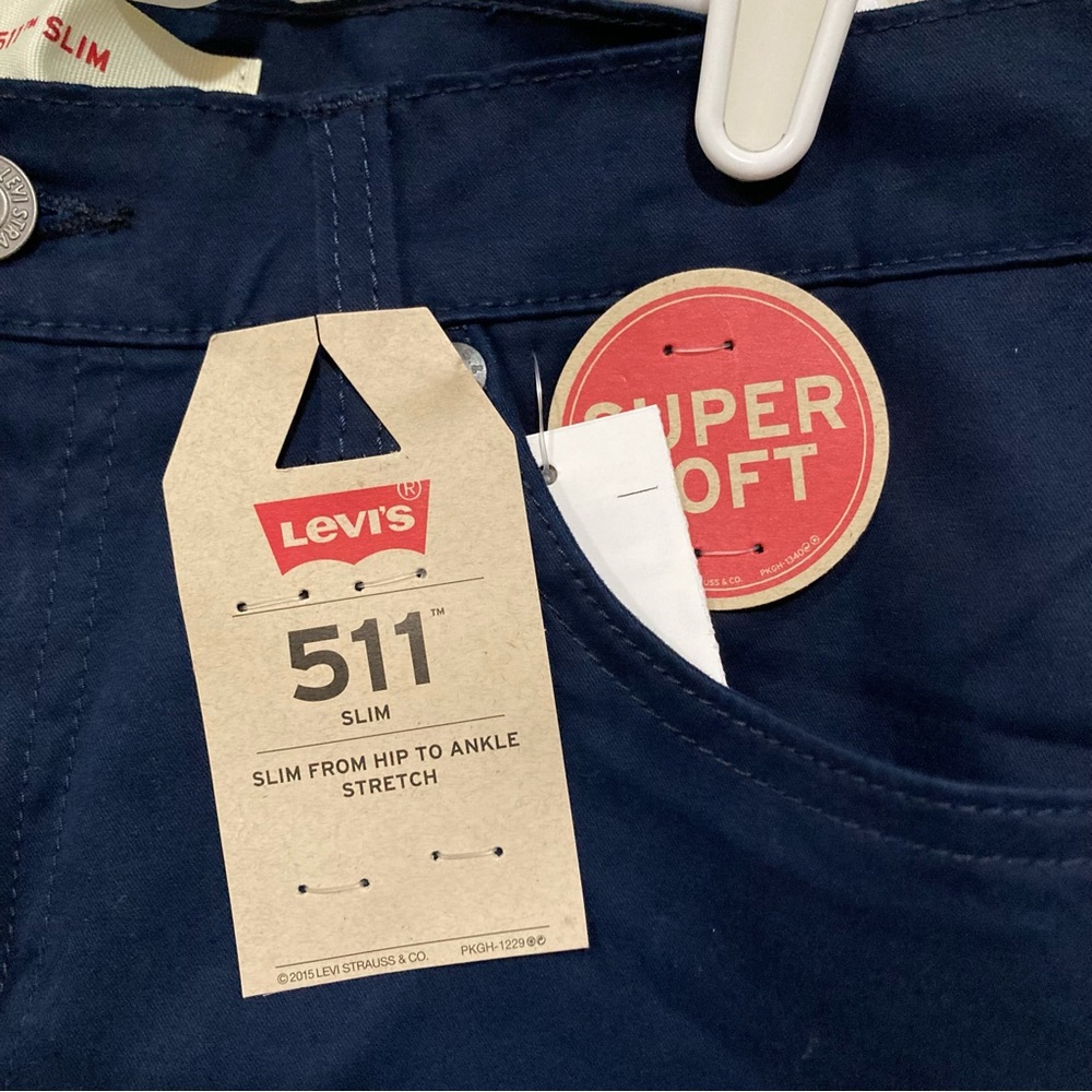 NWT Levi’s pants - Picture 4 of 7